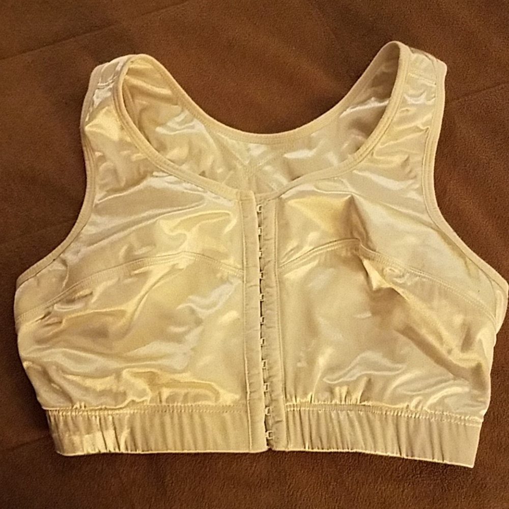 White Size 2 Enell Sports Bra